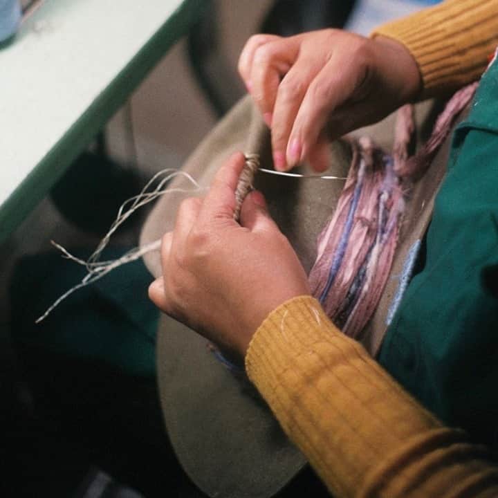 Nick Fouquetのインスタグラム：「The hands at NF that help create...This company is centered in craft, quality and experimentation. This is Velkis. Grateful for the team and the people that help create everyday.   📸: Tommy Albers」