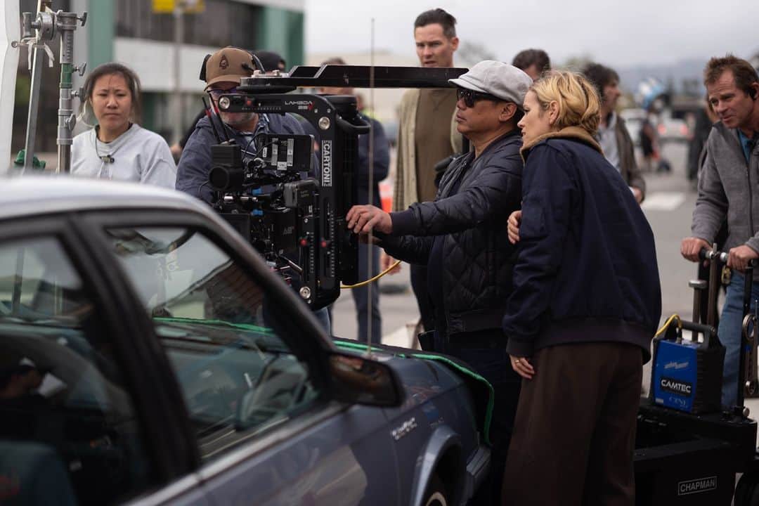 アレックス・プラガーのインスタグラム：「On set with @libatique during PLAY THE WIND, 2019」