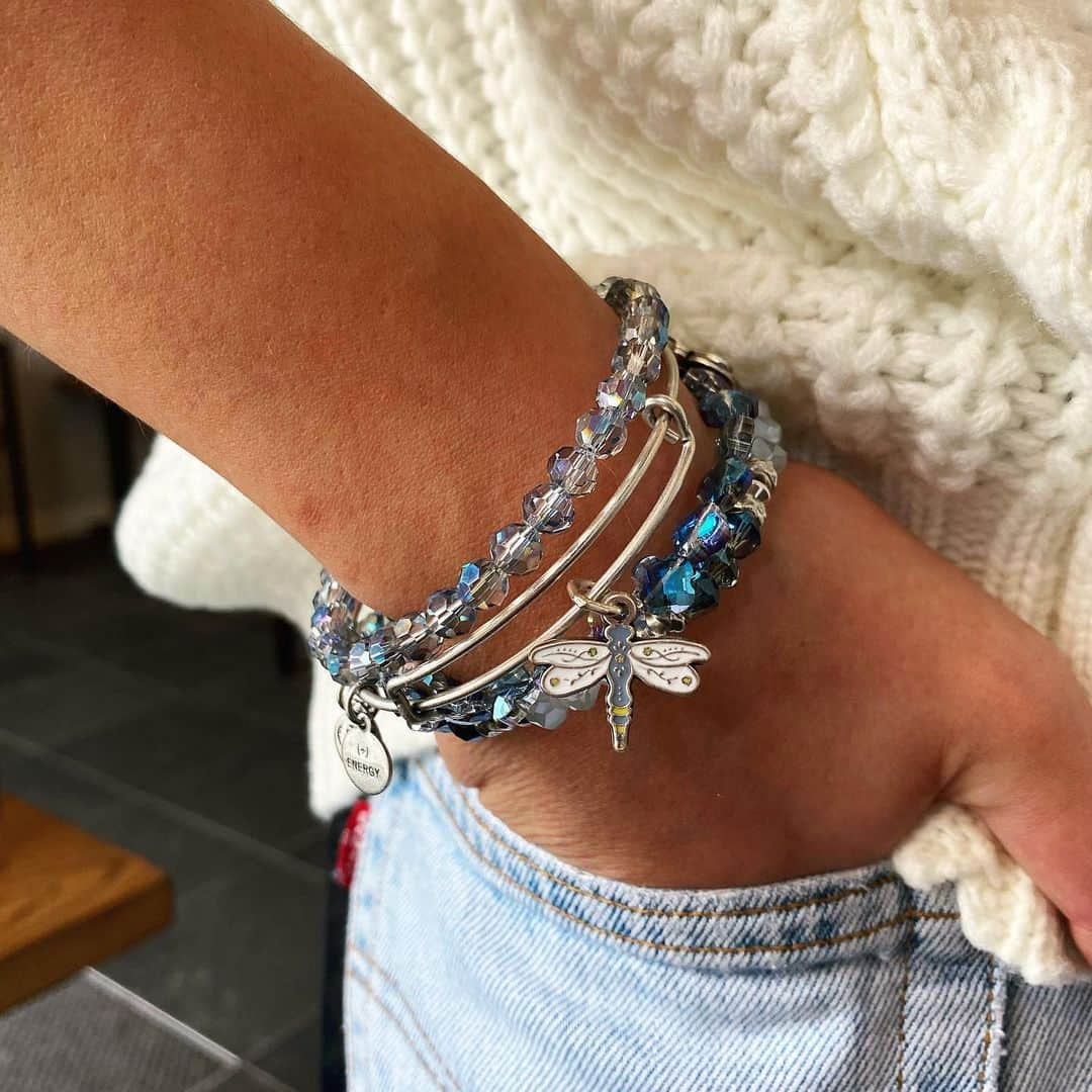 アレックスアンドアニさんのインスタグラム写真 - (アレックスアンドアニInstagram)「Find your wings and soar. ⛅️✨ #WednesdayWisdom  📸: @alexandani_partridgecreek」2月25日 2時31分 - alexandani