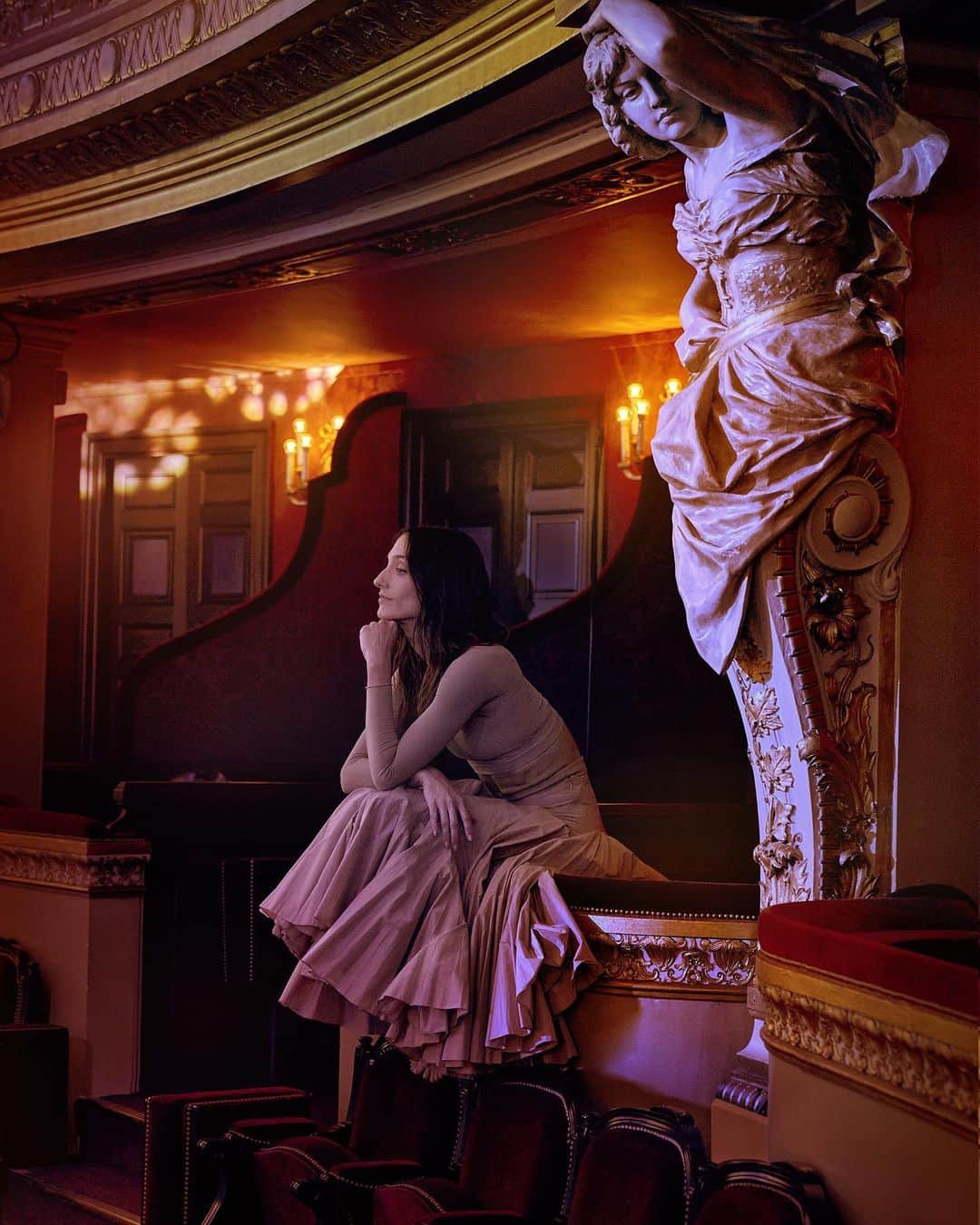 ドロテ・ジルベールのインスタグラム：「Un doux rêve. Retrouver la scène, retrouver  la salle. Vous retrouver, nous retrouver. Portrait de @Jamesbort . Agent : @albane.cleret Robe : @dior Hair: @johnnollet Paris by @thibaudsalducci Makeup : @sweetmayia & @diormakeup . #albanecleretimageagency #dior #opera #dream」