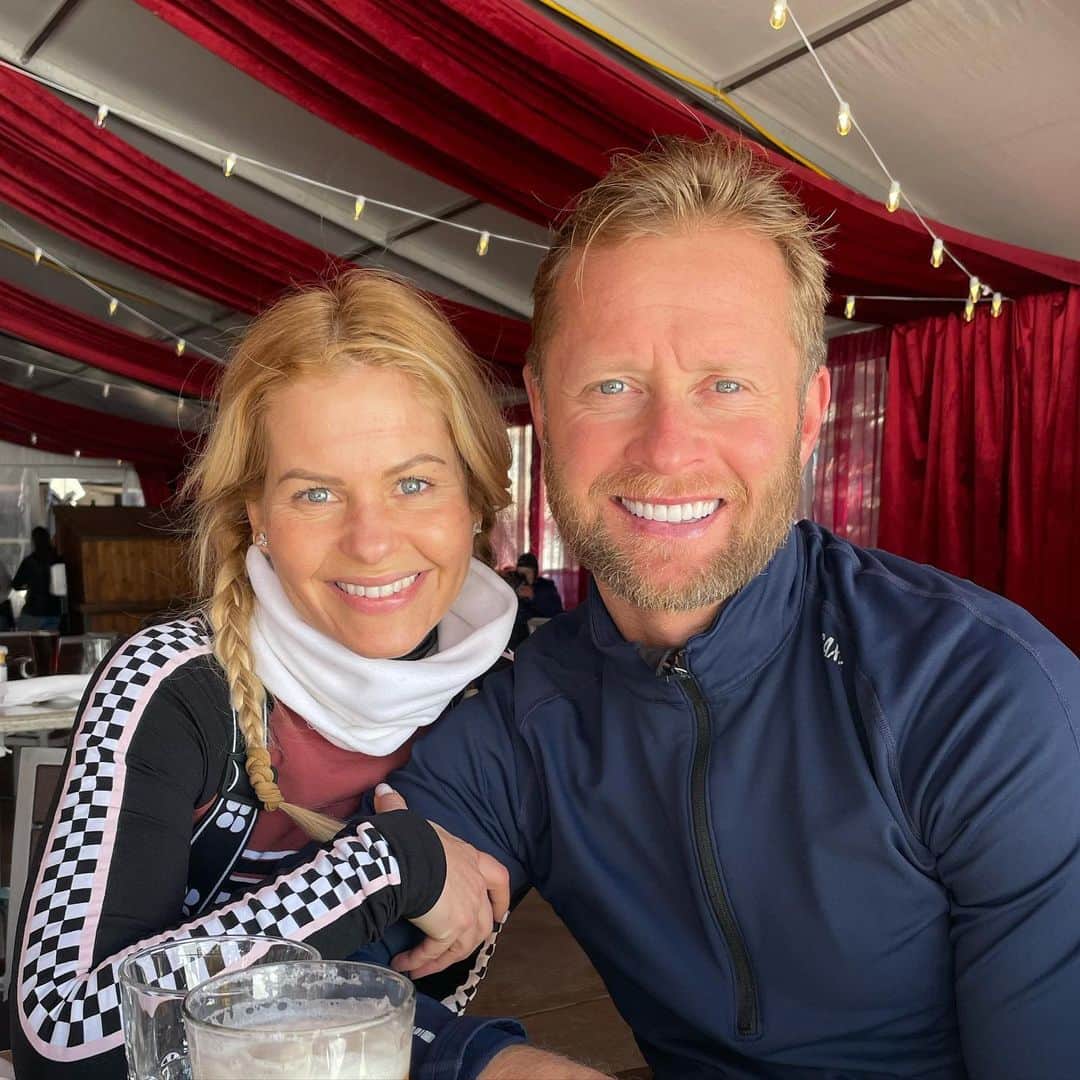 キャンディス・キャメロン・ブレのインスタグラム：「Après-ski!」