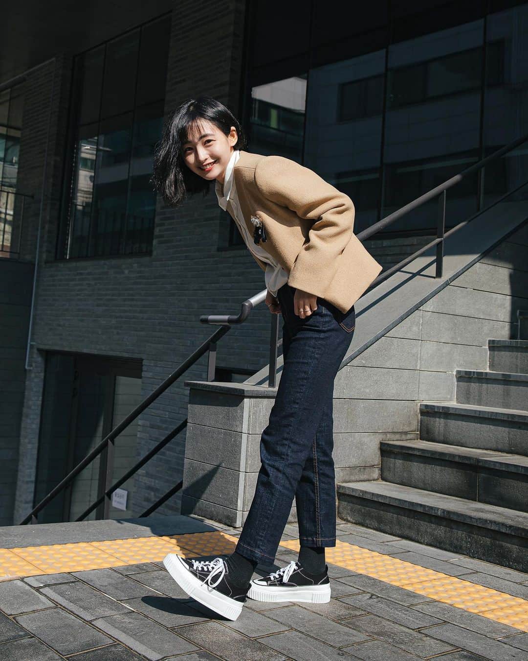 가로수길 , Seoulのインスタグラム：「Street ✨ @somgodld  오랜만에 📸」