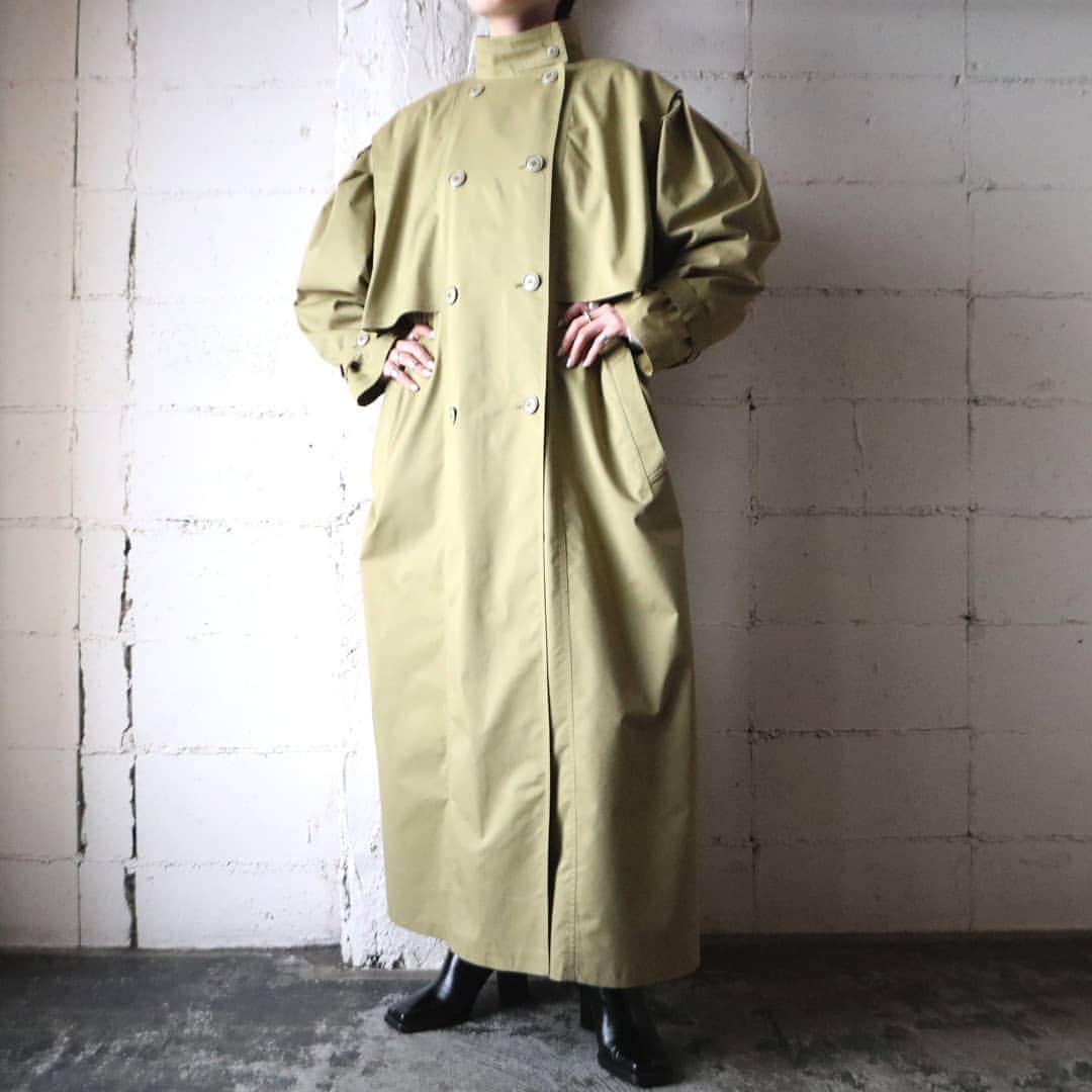 吉祥寺 古着屋 Orfeoさんのインスタグラム写真 - (吉祥寺 古着屋 OrfeoInstagram)「. Yellow Design Trench Coat  #orfeo #kichijoji #tokyo #vintage #used #fashion #coordinate #outfit . . .  お問い合わせはインスタグラムのプロフィール掲載のメールアドレスにお願いいたします。コメント、DMでのお問い合わせは受け付けておりませんのでご了承ください。 ONLINE SHOPの商品も店頭にてご購入頂けます。気になる商品がございましたらスタッフにお声掛けください。 . 新型コロナウィルス感染症予防対策を徹底して営業しております。 ご来店の際はマスク着用、手指消毒にご協力ください。」2月25日 13時13分 - orfeokichijoji