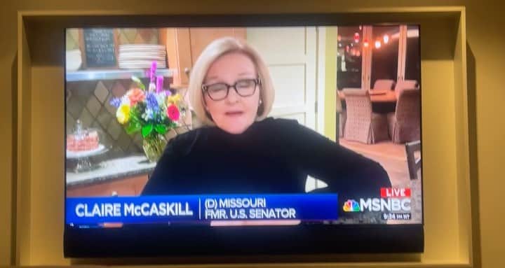 レスリー・ジョーンズのインスタグラム：「Yassss @clairecmc LOVE YOU BOO!!」