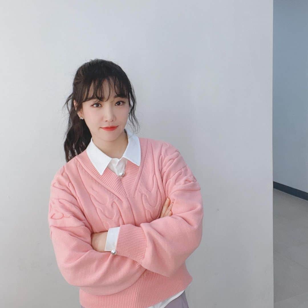 イ・ユリのインスタグラム：「#이유리 💕」