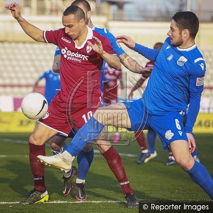 アニス・ベン＝ハティラさんのインスタグラム写真 - (アニス・ベン＝ハティラInstagram)「Painful game, but the fight goes on! 💯⚽️🐎 #LeNuméro10DeMaTeam #hamdouliLLAH #BeastModeOn #onetouch #nevergiveup #believeinyourself #impossibleisnothing #abh10」2月25日 5時57分 - a.b.h.10