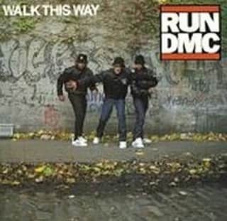 中村松江さんのインスタグラム写真 - (中村松江Instagram)「今日の一曲はRun-D.M.C.で『Walk This Way』です✨  アルバム「Raising Hell」に収録。 1986年、ヒップホップ・グループ、Run-D.M.C.によるエアロスミスのカバーです✨ 本家エアロスミスのヴォーカルのスティーヴン・タイラーとギターのジョー・ペリーが参加してます👍 このあまりにも有名なヒット曲はいつ聴いてもテンションが上がる名曲ですね👍 (№538) #歌舞伎 #中村松江 #run-d.m.c. #walkthisway #steventyler #joeperry #raisinghell」2月25日 7時06分 - matsue_nakamuraofficial