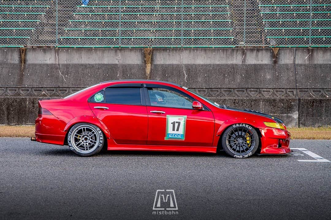 mistbahnさんのインスタグラム写真 - (mistbahnInstagram)「_ HAZARD RACING Honda CL7 Accord Euro R _ Shot on Nov-15 2020 "Circuit Festa" held at Central Circuit "CTCC (CENTRAL TOURING CAR CHAMPIONSHIP)" . _ owner: @yasuuooo photo: @mistbahn _ _ JP) 2020年11月15日のセントラルサーキットで開催された「サーキットフェスタ」内の「CTCC (セントラル・ツーリングカー・チャンピオンシップ）」で撮影。 _ _ #circuitfesta #サーキットフェスタ #ctcc #centraltouringcarchampionship #centralcircuit #セントラルサーキット #hazardracing #ハザードレーシング #honda #hondaccord #ホンダアコード #アコード #accord #cl7 #tsxgang #tsxgangworldwide #cl9 #tsx #acuratsx #hondaaccordeuror #euror #kseries #k20a #k20 #vtec #timeattack #timeattackjapan #hondasontrack #becauseracecar」2月25日 7時01分 - mistbahn