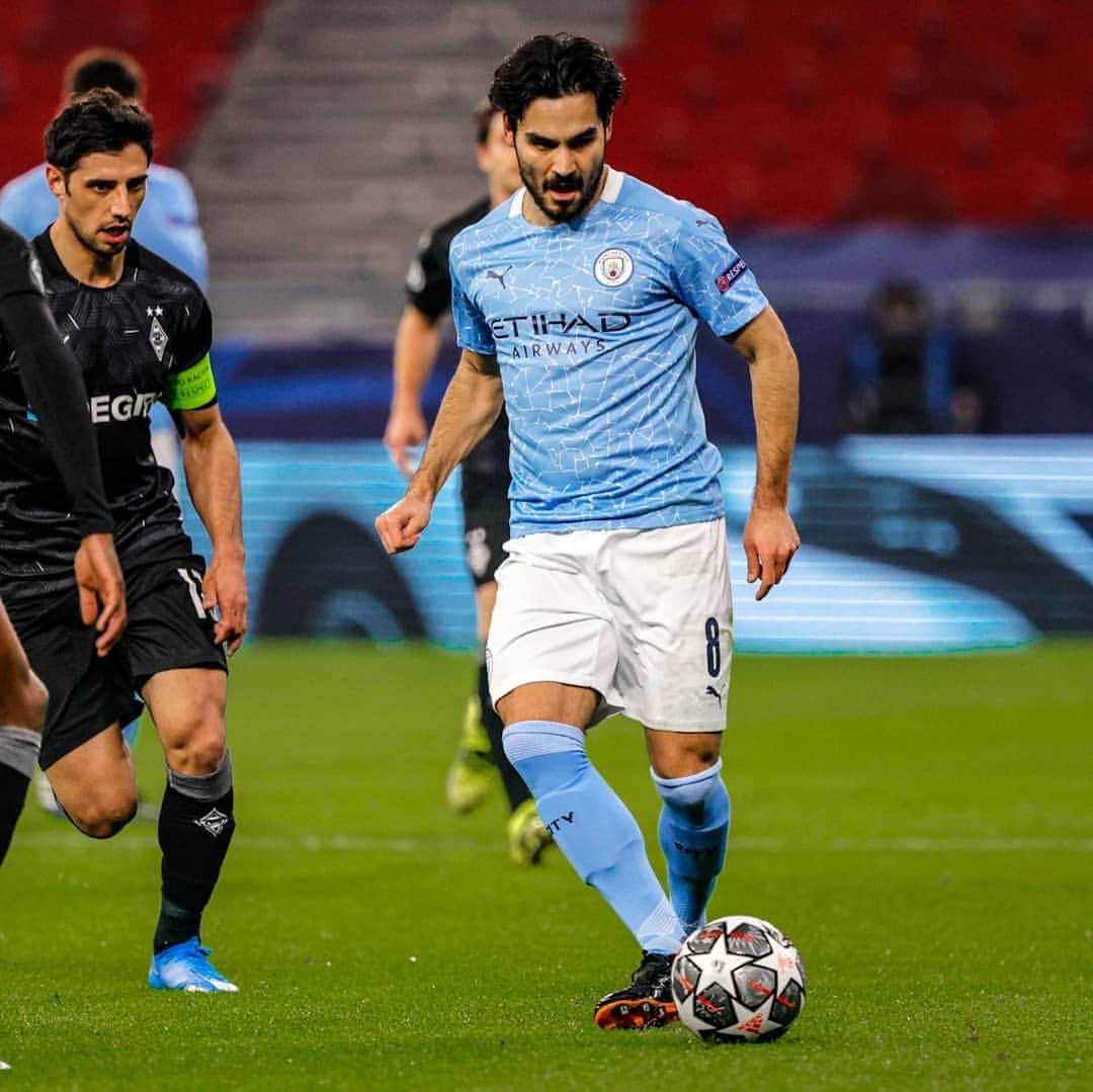 イルカイ・ギュンドアンさんのインスタグラム写真 - (イルカイ・ギュンドアンInstagram)「Two away goals. Clean sheet. Good position for the 2nd leg 🎱💪🏼 @ManCity @ChampionsLeague」2月25日 7時20分 - ilkayguendogan