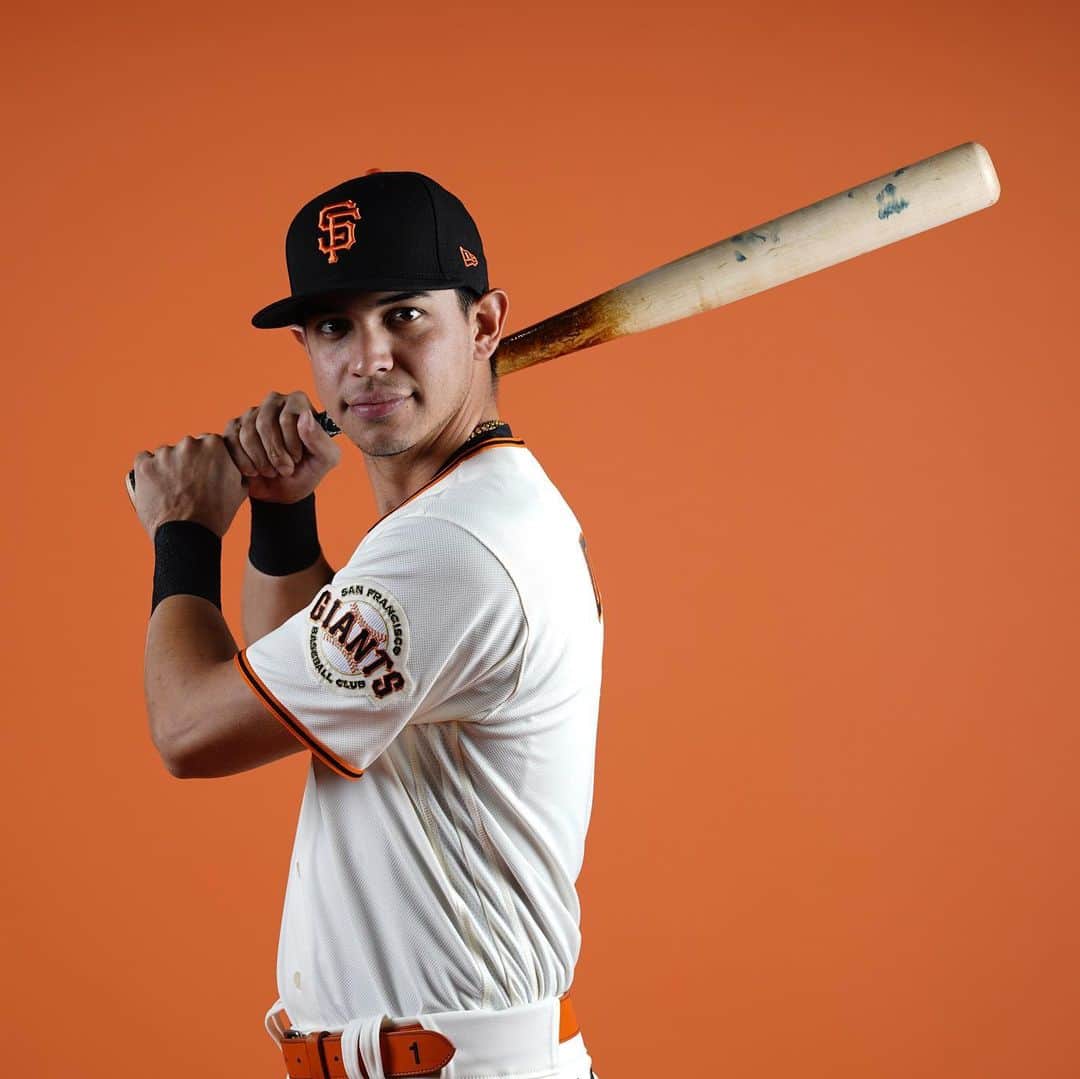 サンフランシスコ・ジャイアンツさんのインスタグラム写真 - (サンフランシスコ・ジャイアンツInstagram)「Orange you glad it’s baseball season? 🍊」2月25日 7時42分 - sfgiants
