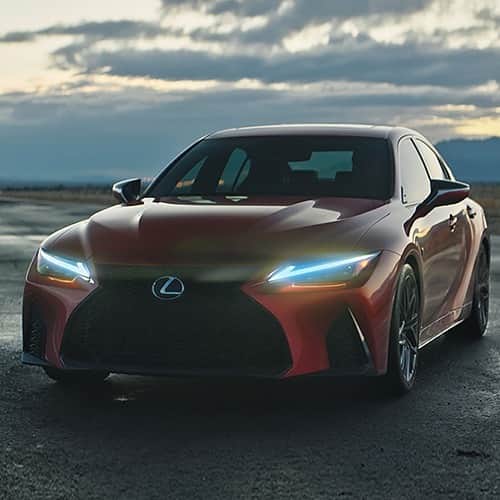 Lexus USAさんのインスタグラム写真 - (Lexus USAInstagram)「Introducing the all-new #LexusIS 500. It features a hood with sculpted character lines hiding a 472-hp* V8, and exclusive 19-inch split-10-spoke Enkei machined-finish alloy wheels tucked under widened fenders that hint at the performance to come. Learn more at the link in our bio.」2月25日 9時10分 - lexususa