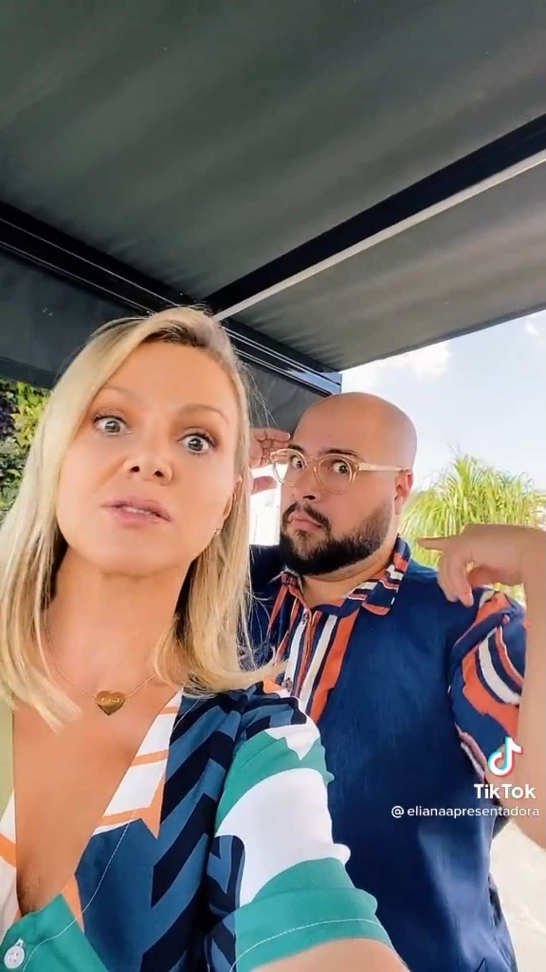 Eliana Michaelichin Bezerraのインスタグラム：「Uma boa dublagem vc encontra aqui! Né, @tiagoabravanel?! 🤣」