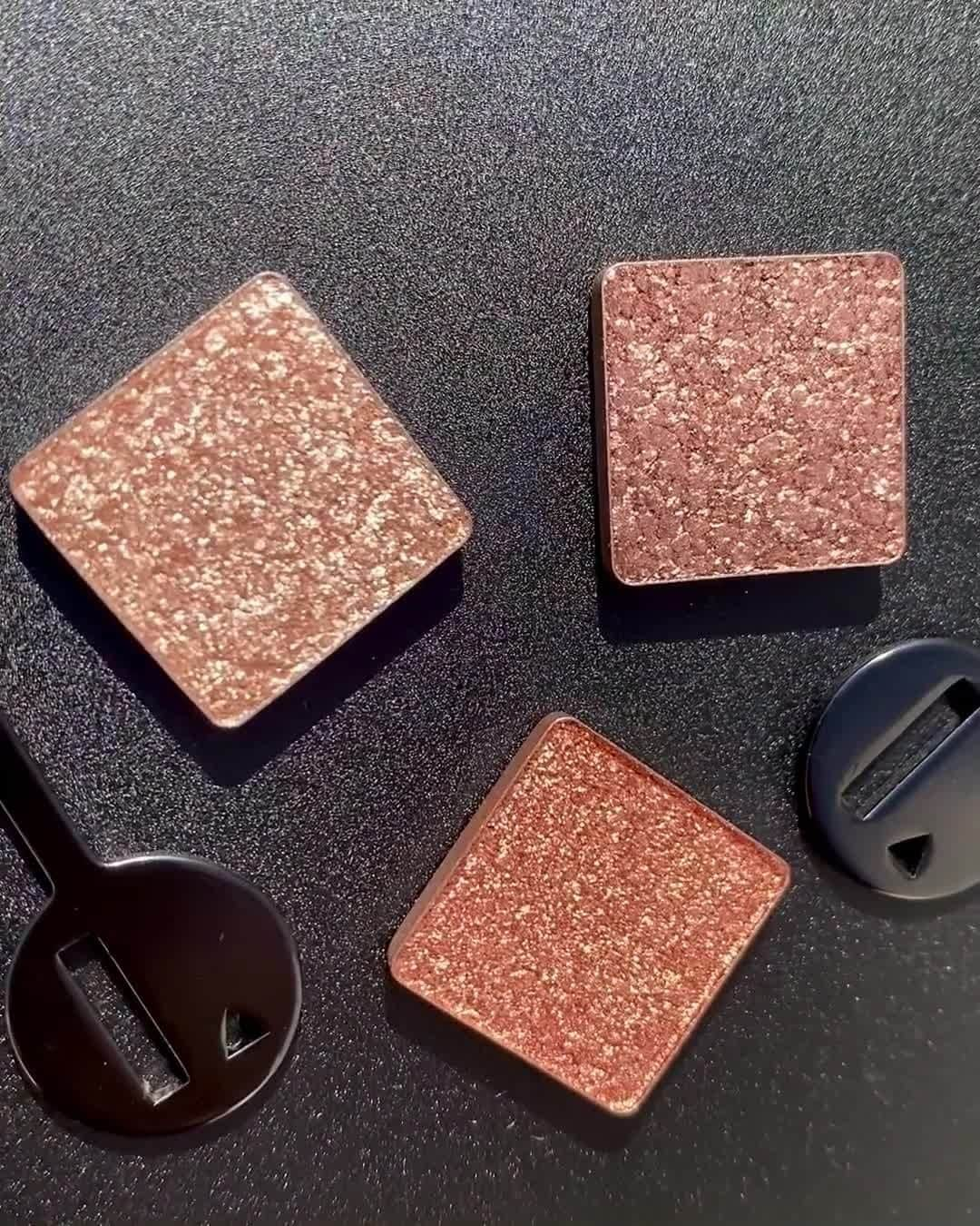 LORACのインスタグラム：「Dig into crystalline shimmer 💎✨ select PRO Palette shades are now available as singles for $8 each - in 💫AURORA (soft copper shimmer) 💫OPAL (champagne sparkle) & 💫STARDUST (soft peach with silver sparkle) - refill* your favorite PRO Palettes with our favorite highlight & base shades - available on ULTA.com & LORAC.com!   #LORAC #LORACCosmetics @ultabeauty  *LORAC key comes with PRO Palette SOLEIL, NOIR & Artist Edition: MERAKI」