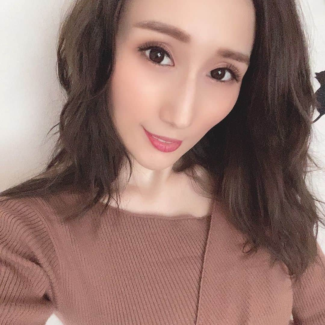 JULIAさんのインスタグラム写真 - (JULIAInstagram)「♡ Good morning 🥰 早安🤗 早上好☺️」2月25日 10時21分 - julia_cmore_official