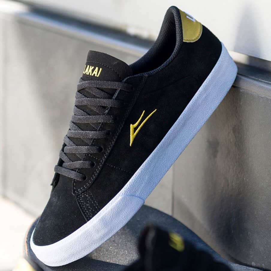 ラカイリミテッドフットウェアのインスタグラム：「Newport in Black/Gold Suede with embroidered Micro Flare Available now at skate shops and Lakai.com #Lakai #TheShoesWeSkate」