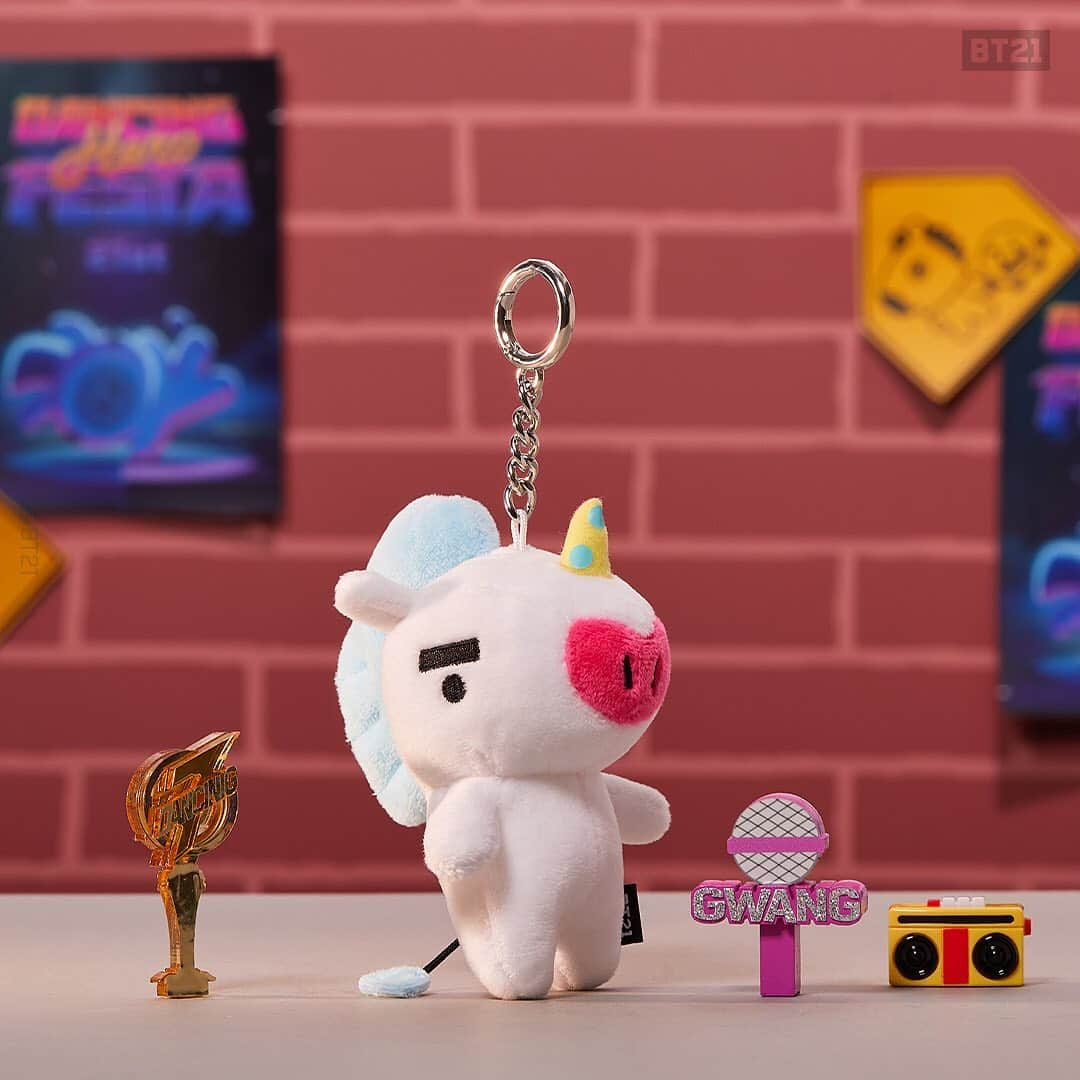 BT21 Stars of tomorrow, UNIVERSTAR!さんのインスタグラム写真 - (BT21 Stars of tomorrow, UNIVERSTAR!Instagram)「We are finally here❣️ BT21 UNIVERSE Bagcharm doll is out! ⠀ A value even bigger than a simple key chain. Ready to fall into their special charms? (YEAH) ⠀ [Korea] Shop now 👉 Link in bio ⠀ [Global] Coming Soon 👉 Link in bio ⠀ #BT21 #BT21_UNIVERSE #SpecialEdition」2月25日 11時06分 - bt21_official