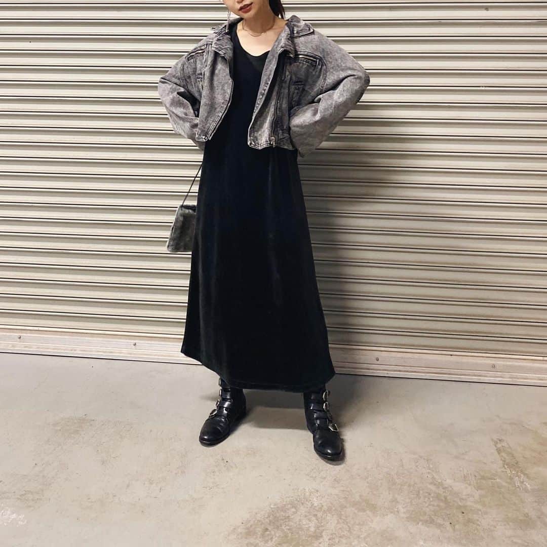 三橋栄香のインスタグラム：「🖤」