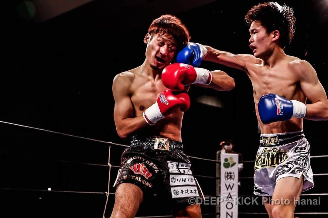 Yasunari Hanaiさんのインスタグラム写真 - (Yasunari HanaiInstagram)「▼第7試合 DEEP☆KICK-57.5kg契約 3分3R 　○村上真基（ROYAL KINGS） 　×小田武司（NJKF拳之会） 判定3-0（30-29、29-28、30-28）  DEEP☆KICK 50 2021年1月31日（日） 泉大津市・テクスピア大阪  #DEEPKICK50 #deepkick #格闘技 #キックボクシング  #スポーツ写真  #スポーツカメラ #スポーツ  #sportsphotographer  #sports   #タクミスポーツフォト #takumisportsphoto」2月25日 11時40分 - yasunarihanai