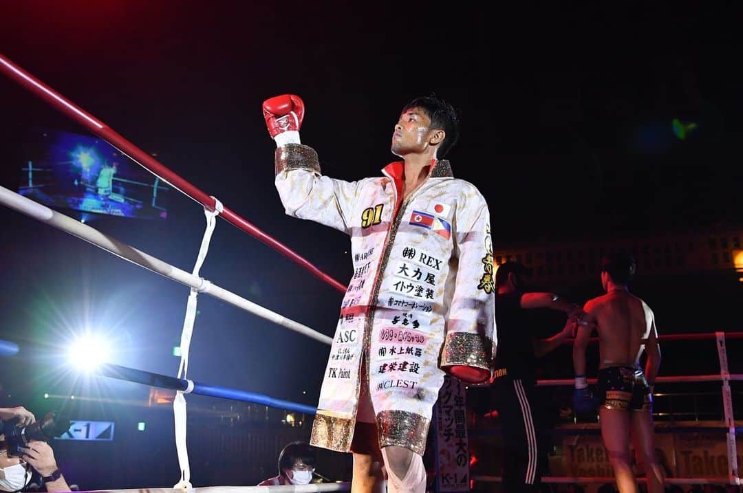 大沢文也さんのインスタグラム写真 - (大沢文也Instagram)「次は俺の番だ 道は自分で切り開く。  #kickboxing #キックボクシング #夢 #切り開く #fighter」2月25日 12時12分 - fumifumi_k1