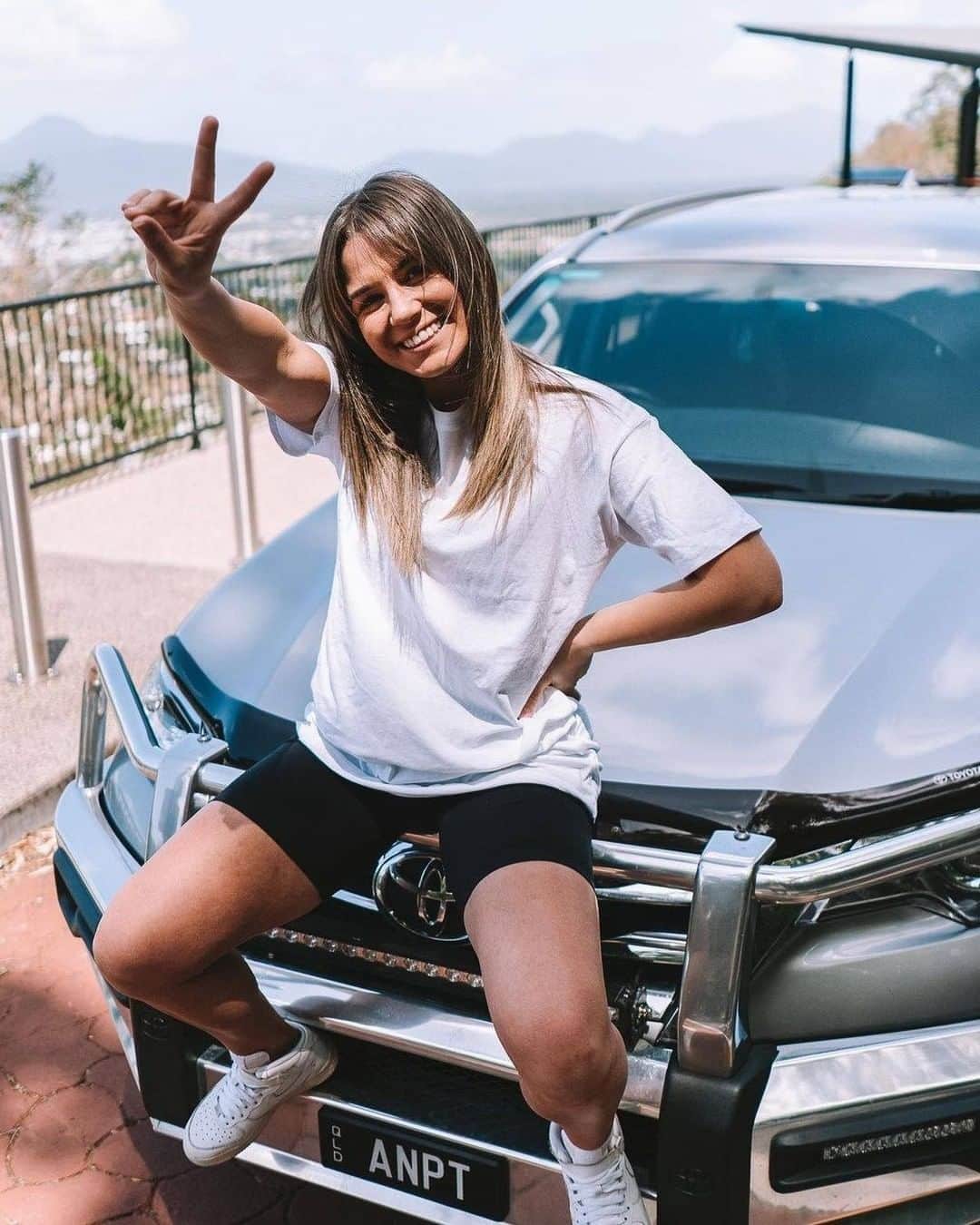 Toyota Australiaのインスタグラム：「Road tripping is good for the soul ✌ #ToyotaFortuner #BredForAdventure @_lifewithangie」