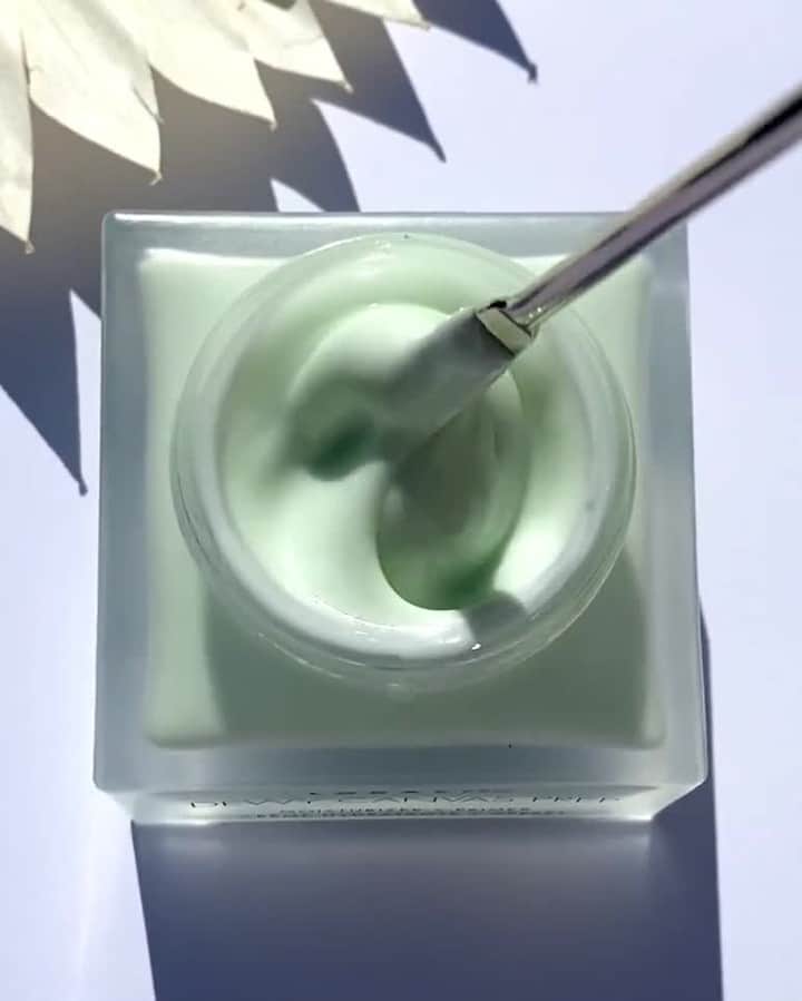 LORACのインスタグラム：「Smooth, dreamy & creamy 💦 DEWY CANVAS PREP Moisturizer + Primer available NOW for $35 on ULTA.com & LORAC.com! Link in bio!  🎥: @deanfournier  #LORAC #LORACCosmetics @ultabeauty」
