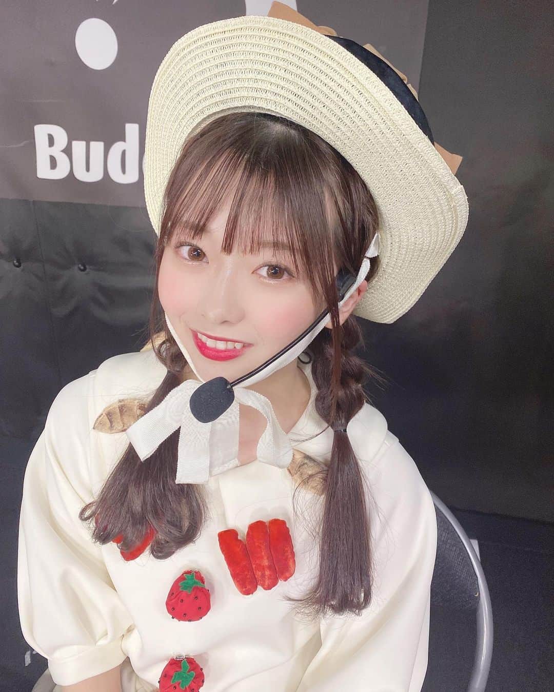 涼本理央那のインスタグラム：「﻿ 『あいあい愛しとーと♡』﻿ 配信リリイベありがとうございました❤️﻿ ﻿ 衣装に、博多の美味しいものたくさん入っとるとよ！！😆﻿ ﻿ #福岡県 #福岡 #博多 #博多名物 #Fukuoka #hakata」