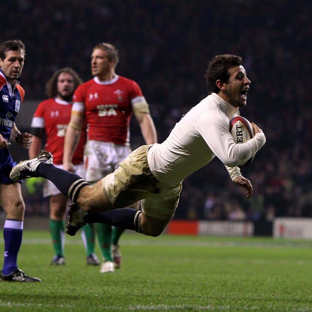 ラグビーイングランド代表のインスタグラム：「𝗖 𝗔 𝗥 𝗘 🔥   @dannycare9 dives over in 2️⃣0️⃣1️⃣0️⃣ 🌹  #WALvENG」