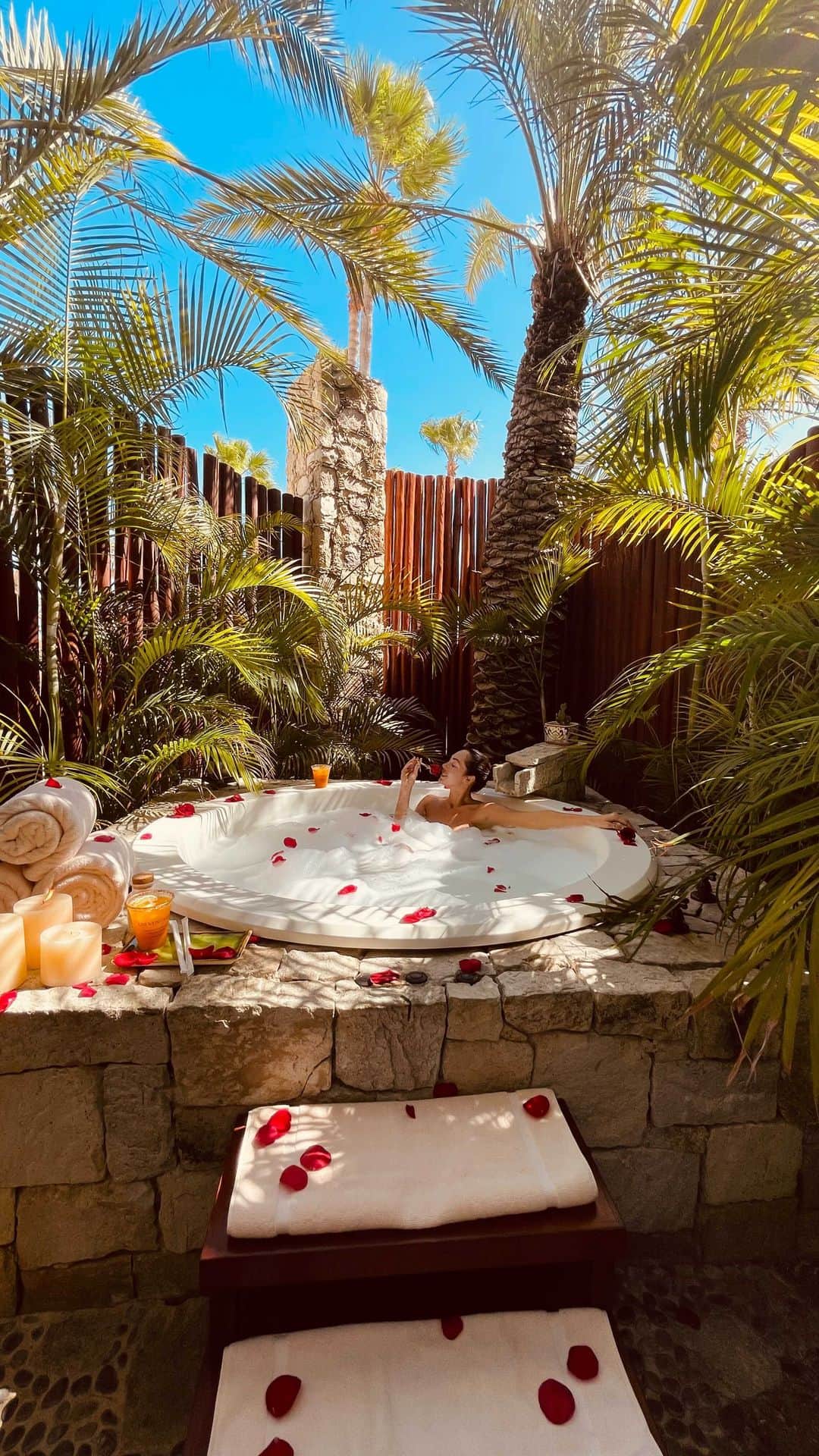 ホープ・ビールのインスタグラム：「Take me back  . @lasventanasalparaiso」