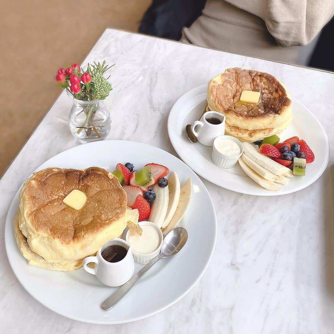 りなたろすのグルメインスタ