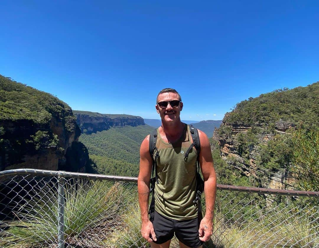 ルーク・エヴァンズさんのインスタグラム写真 - (ルーク・エヴァンズInstagram)「#tbt Wishing I was back here,  hiking in nature...#australia」2月25日 22時55分 - thereallukeevans