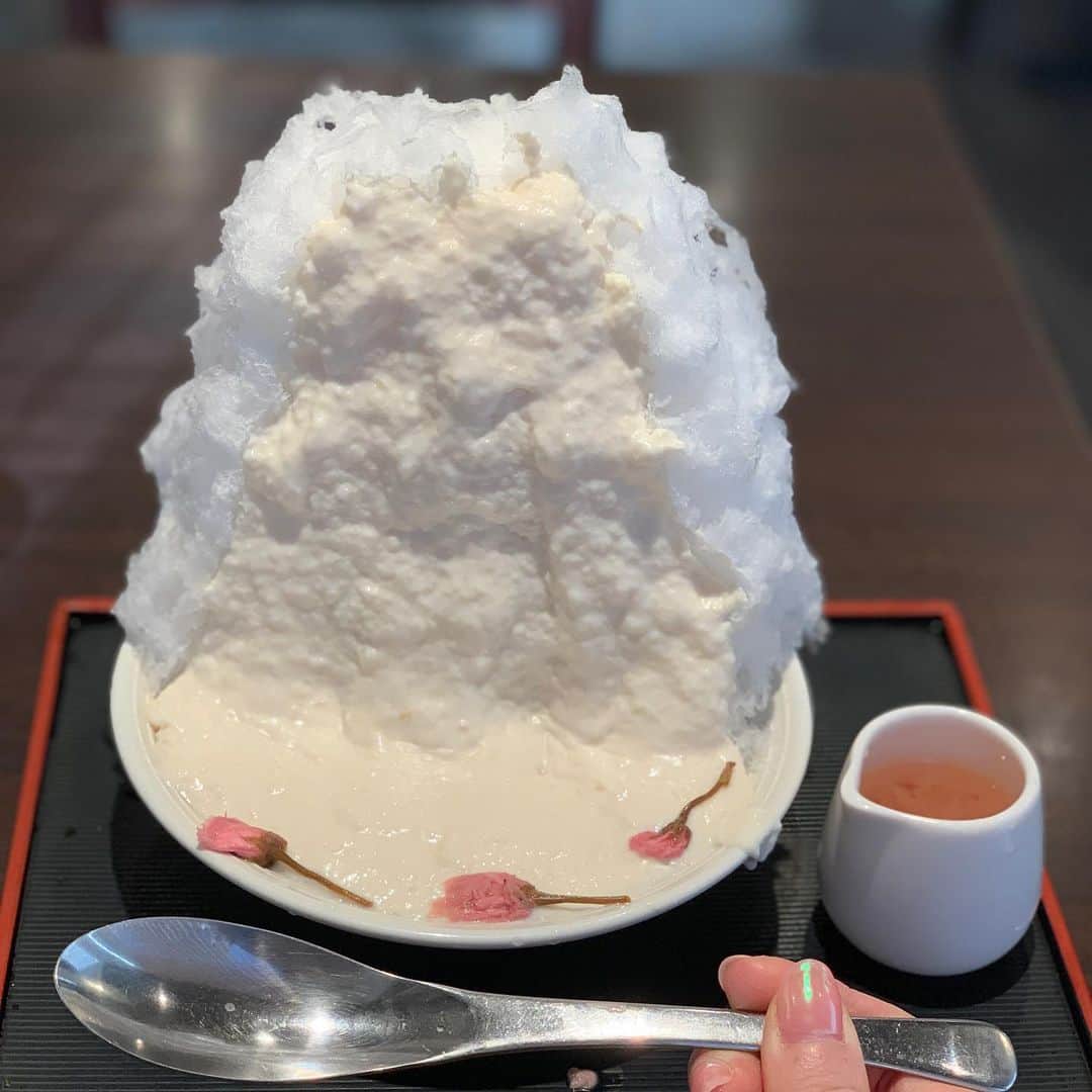 早川愛のグルメインスタ