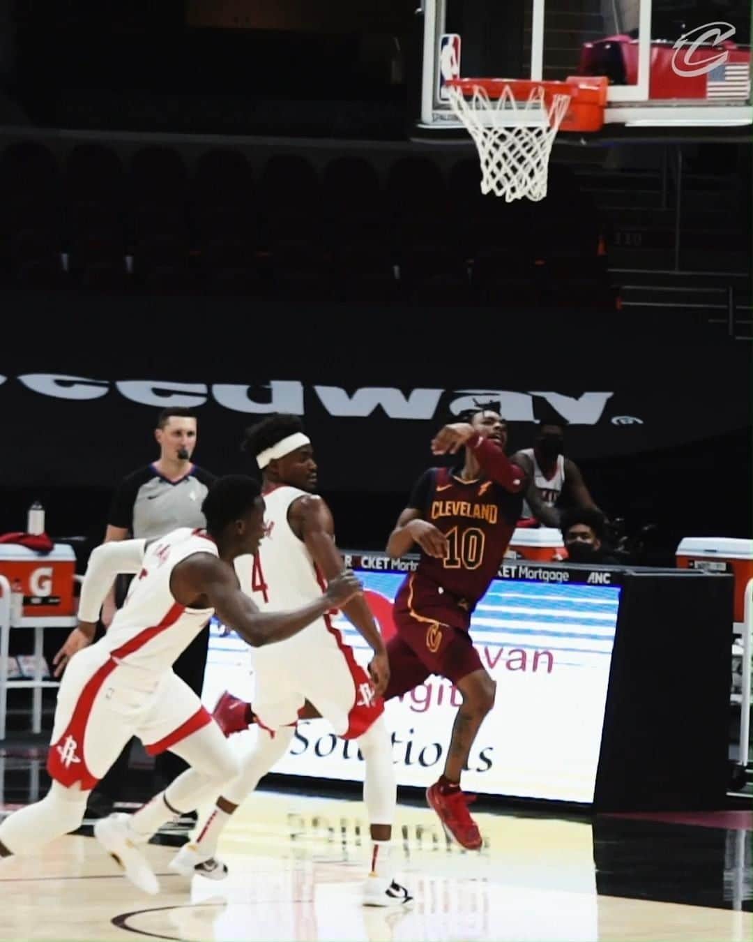 キャブスのインスタグラム：「11 PTS 10 AST (game-high)  Third double-double of the season, fourth of his career. @darius_garland has handed out eight assists or more in three consecutive games 🔥」