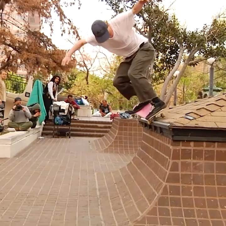 スラッシャーのインスタグラム：「👉🏾 @ulitttlefucker’s STAINED part is LIVE on ThrasherMagazine.com 📡」