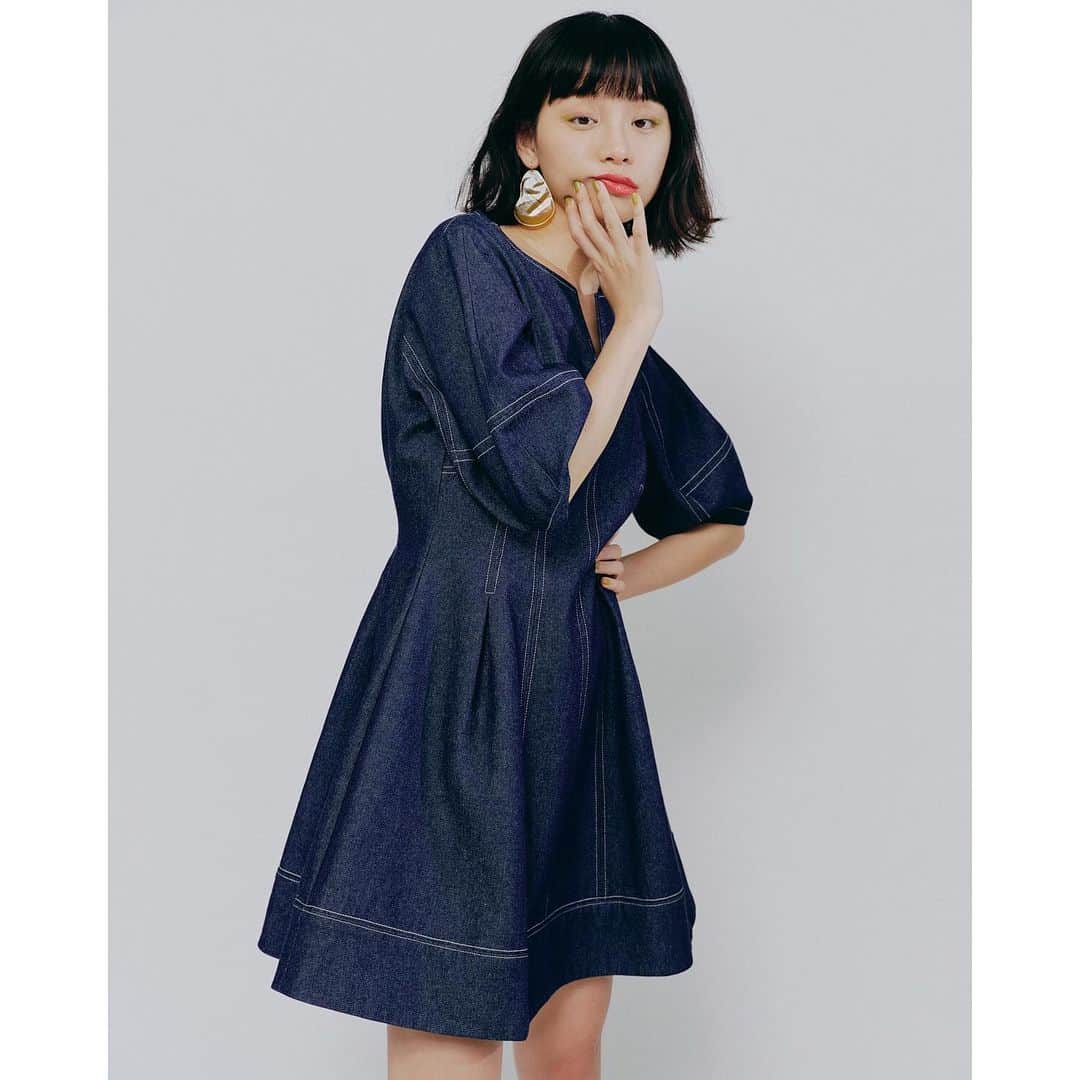 Lily Brownのインスタグラム