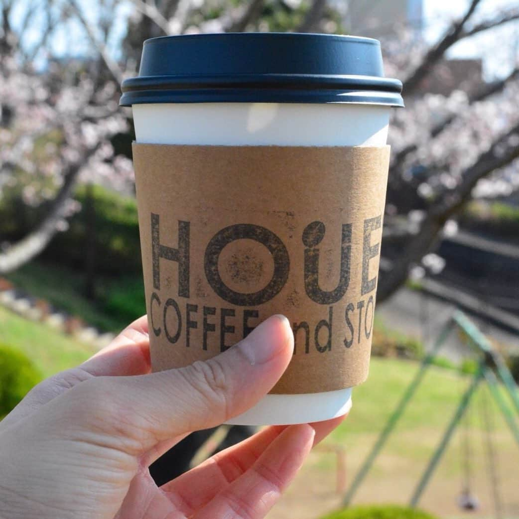 houeicoffeeのインスタグラム：「Come early in spring ❗️  http://houeicoffee.com/monzen/  #coffee #成田 #成田山 #成田山新勝寺 #成田空港  #自家焙煎 #珈琲 #コーヒー豆  #japan  #ハンドドリップ #コーヒー好き　#coffeetime #千葉 #chiba #カフェ  #coffeeshop #公津の杜 #kozunomori #Cafe」