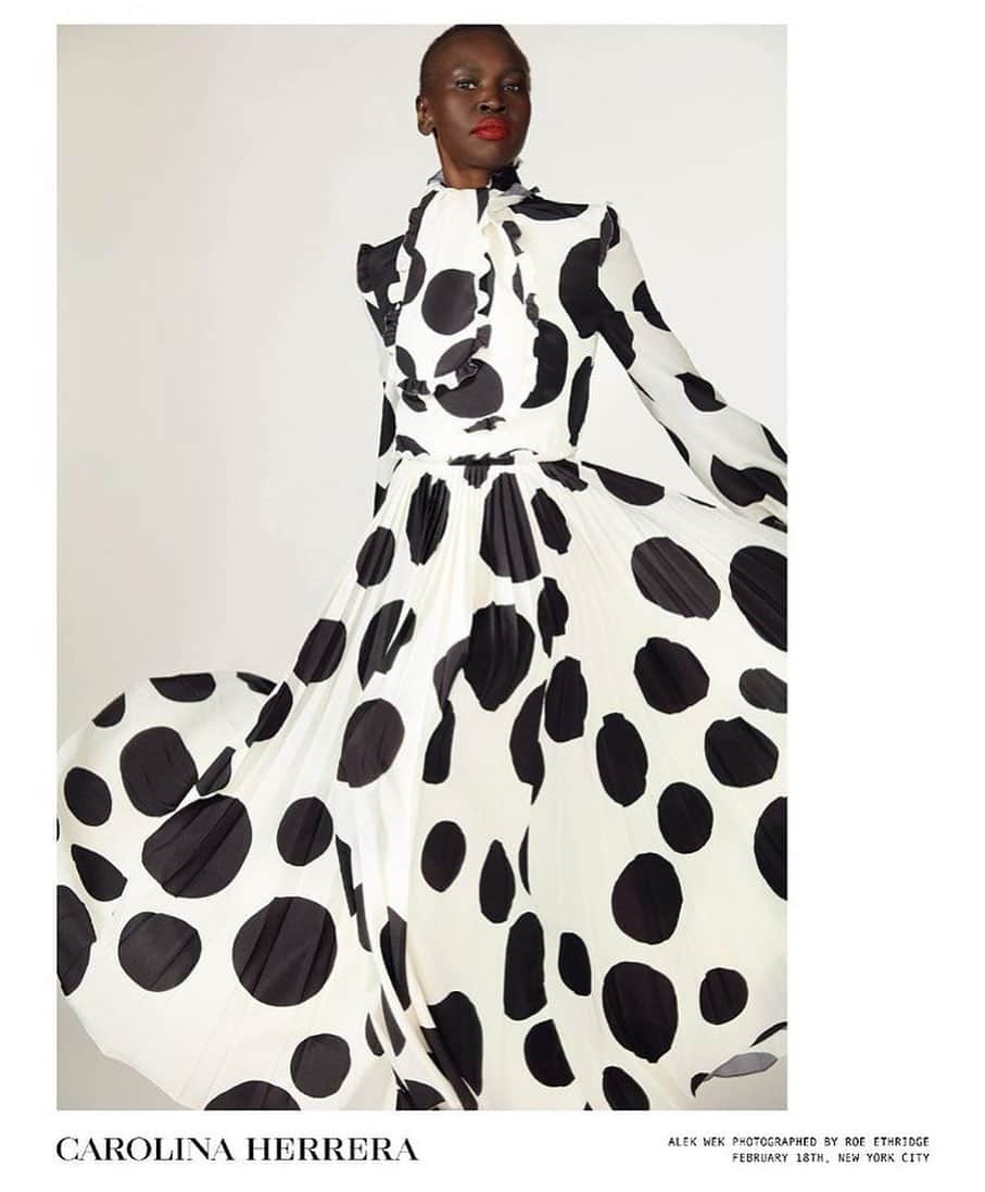 IMG Modelsさんのインスタグラム写真 - (IMG ModelsInstagram)「Dot Dot Dot... 🔘 #AlekWek (@msalekwek) fronts @carolinaherrera’s #Fall2021 campaign. #📷 @roeethridge #⭐️ #IMGstars」2月25日 15時03分 - imgmodels