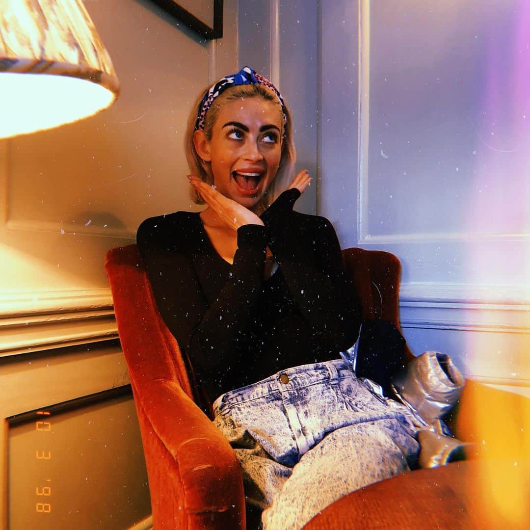 サマーラ・ウェイビングのインスタグラム：「Happy Birthday Pixie! I adore you. 💜」