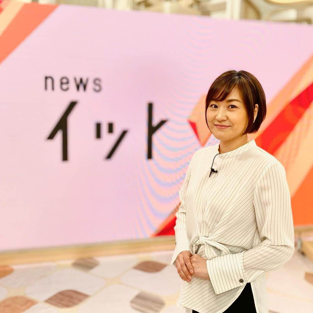 フジテレビ「プライムニュース イブニング」さんのインスタグラム写真 - (フジテレビ「プライムニュース イブニング」Instagram)「イット！は 15時45分スタートです   ●#山火事 がさらに拡大…住民は不安 ●“ #接待問題 ” #山田広報官 を国会追及 ●#文房具 のプロが厳選・新発明 #マストバイ商品 ●社会問題 #あおり運転　危険＆恐怖の瞬間映像 ●史上最年少“２歳１１カ月” #村方乃々佳 ちゃんＣＤデビューへ   ぜひご覧下さい！ #石本沙織 #きょうを大切に #イット #加藤綾子 @ayako_kato.official #榎並大二郎 @enami_daijiro #木村拓也 @takuya.kimura0801   #菊地幸夫  #ガチャピン⠀ #三井良浩   #小澤陽子   #フジテレビ #アナウンサー 公式HP：https://www.fujitv.co.jp/livenews_it/ FNNプライムオンライン：https://www.fnn.jp/」2月25日 15時34分 - livenews_it