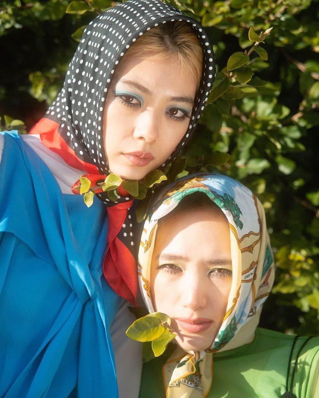 Asano Minamiさんのインスタグラム写真 - (Asano MinamiInstagram)「えいみとみなみ👭 なっちゃんのヘアメイク可愛いよね♡ よーじの写真も素敵だよね♡ ふみちゃんもかわいい服たくさんありがとう♡」2月25日 15時47分 - minami_asano