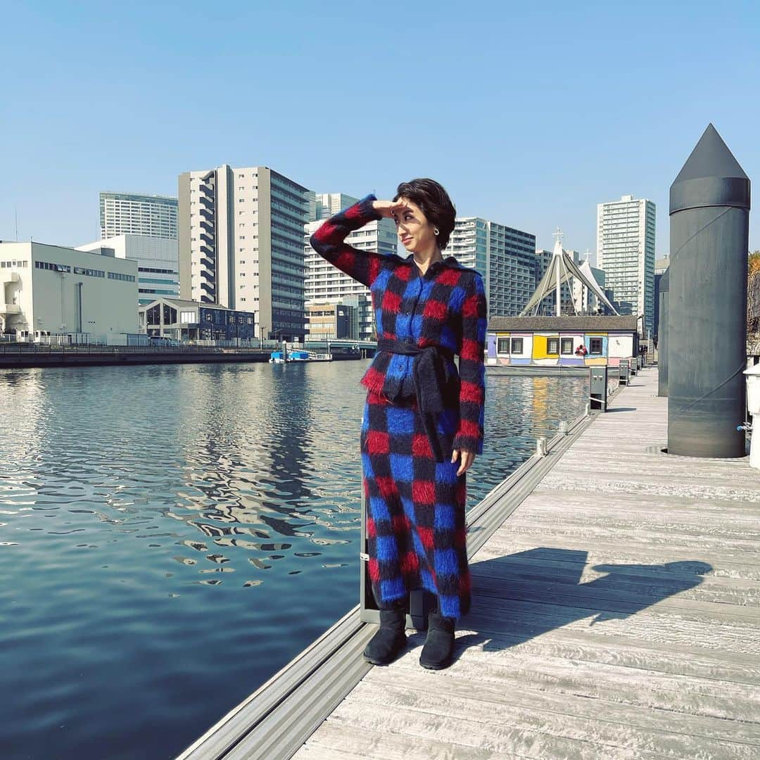 Ms.OOJAさんのインスタグラム写真 - (Ms.OOJAInstagram)「天気の良い日が続きますね🤧花粉症、今年は対策したのでバッチリ！  現在2/28まで おじゃファミ会で私への質問を受け付けてます。 こちらは10周年記念としておタズさん　@joylous_tokyo に撮ってもらった写真集を製作中なんですが その中に質問コーナーで入れたいと思ってます☺️  10周年の記念なのでみんなでつくりたいなーと思って☺️  おじゃファミからの質問待ってます😊  こちらから https://msooja.jp/news/20210222q/  写真集の発売はもう少しお待ちを〜  #msooja #おじゃファミ会　#投稿の写真は写真集とは関係ないです」2月25日 16時11分 - msoojafaith