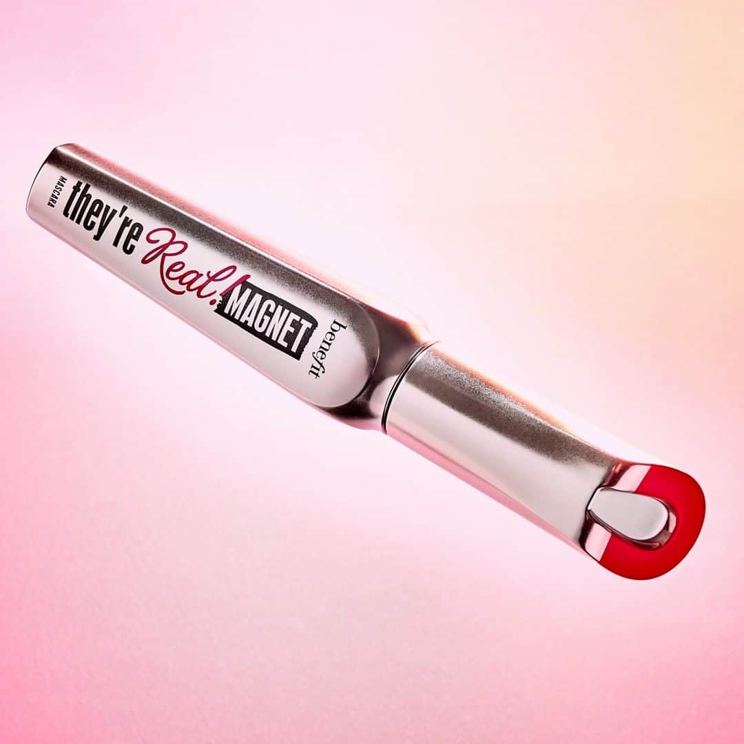 Benefit Cosmetics UKさんのインスタグラム写真 - (Benefit Cosmetics UKInstagram)「One swipe of They're Real! Magnet, and you’re ready to take on whatever force comes in your way 🧲 💁‍♀️  Tag your lash obsessed BFF in the comments 👇  #theyrerealmagnet」2月25日 17時00分 - benefitcosmeticsuk