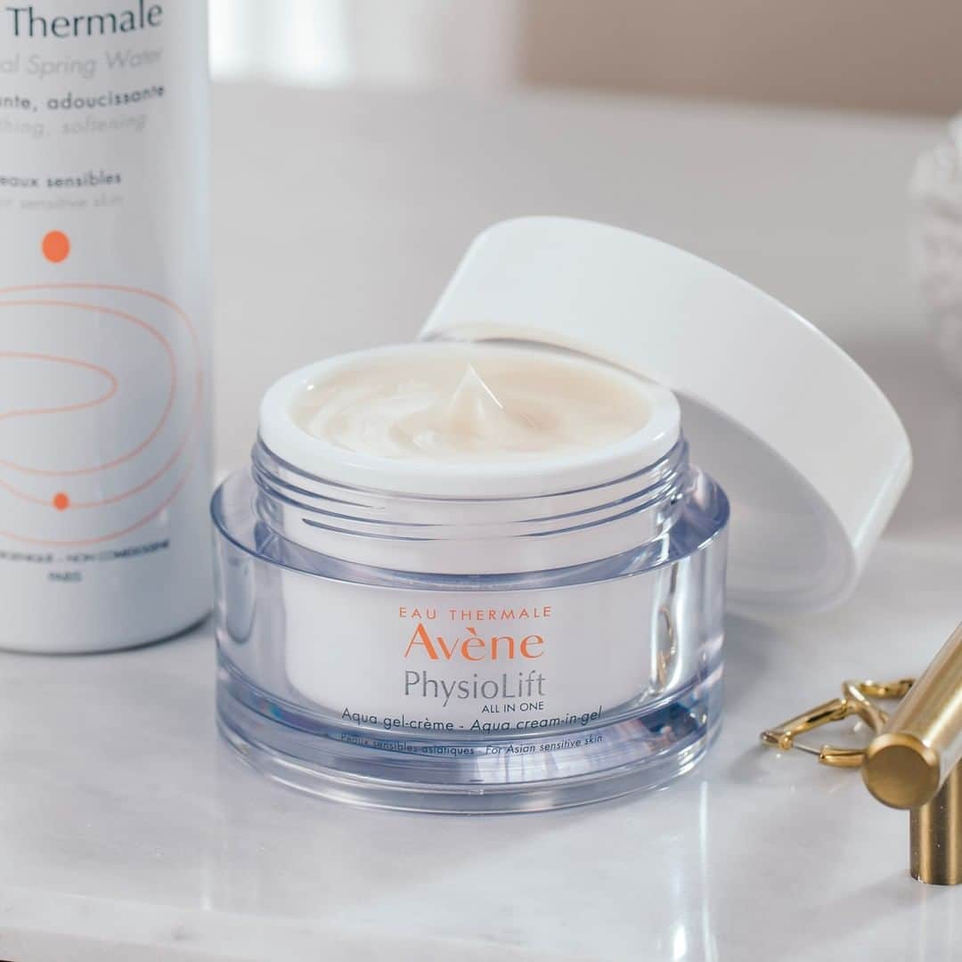 Eau Thermale Avène Japan アベンヌさんのインスタグラム写真 - (Eau Thermale Avène Japan アベンヌInstagram)「「アベンヌ ミルキージェル エンリッチ」は、化粧水と乳液をひとつにしたワンステップケアで、うるおいをぎゅっと閉じ込め、なめらかなハリとつやのある肌に整えます！ #アベンヌ #敏感肌 #スキンケア #ワンステップ #毎日のお手入れ #時短 #アンチエイジング ※年齢に応じたスキンケアのこと #アベンヌ温泉水　 (温泉水)(整肌成分) #アベンヌミルキージェルエンリッチ #ワンステップジェルクリーム #南フランス」2月25日 17時00分 - eauthermaleavenejapan