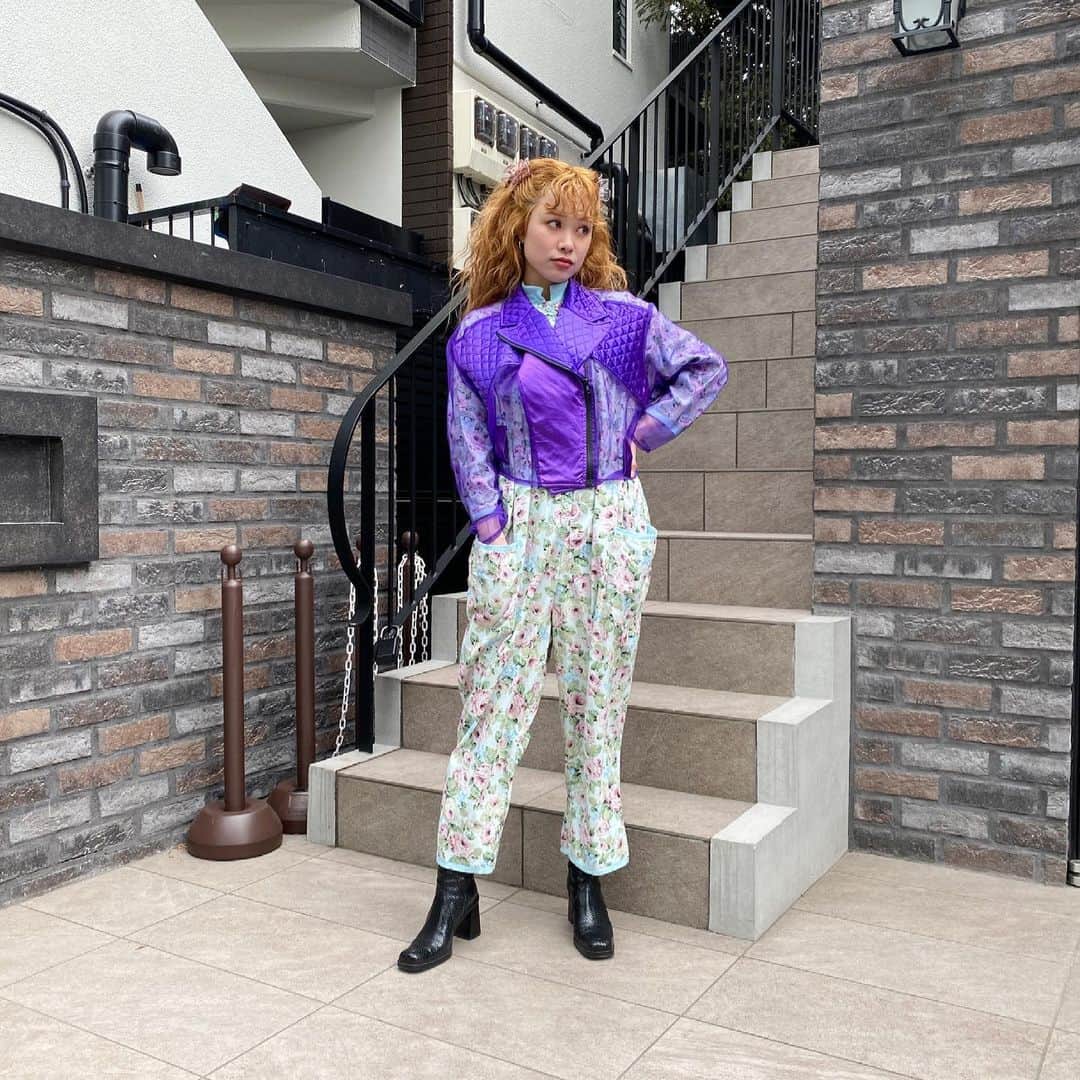 PUNK CAKEのインスタグラム：「•purple organdy riders jacket【SOLD】 •flower mint green cotton all in one【SOLD】  #punkcake  #vintage #vintageclothing  #80sfashion  #古着 #古着コーデ  #古着女子 #レディース古着　 #原宿 #harajuku  #harajukufashion  #原宿古着屋 #東京古着屋  #古着屋巡り #古着通販」