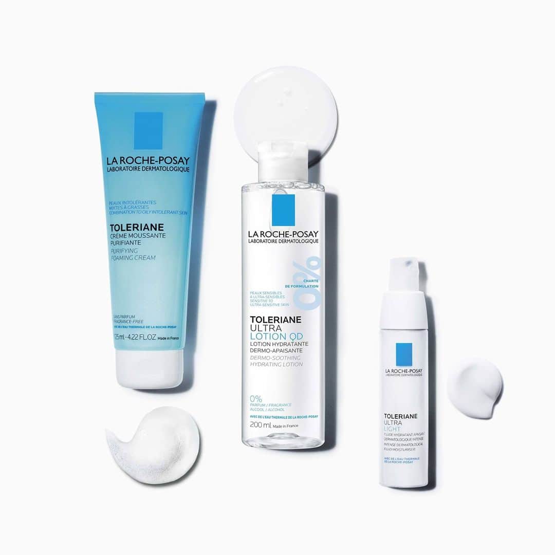 LA ROCHE-POSAY JAPAN ラロッシュポゼのインスタグラム：「＼トレリアン シリーズのスキンケア／ . 今日は、乾燥が気になる方に、トレリアン シリーズの洗顔料、化粧水、保湿乳液をご紹介。 洗顔には、泡立つタイプのトレリアン フォーミングクレンザーがオススメ。軽いメイクアップや肌の汚れ、大気中微粒子をやさしい感触で落とします。お客さまからは、「泡立ちもよく、さっぱりとした洗い心地ですが乾燥したりつっぱったりする事もなく気持ちが良いです！」というお声をいただいています✨ . 化粧水は、トレリアン 薬用モイスチャーローション。ラ ロッシュ ポゼ全製品の中で、リピート率 No.1の人気商品。(期間:2019/1/1〜2019/12/31におけるリピート率) 日本人の敏感肌のために、日本人が開発した薬用保湿化粧水です。 . 保湿には、トレリアン ウルトラ ライト。季節の変わり目で肌の調子が悪い、肌に赤みやかゆみを感じるなど肌荒れが気になる肌に、ぴったりの保湿乳液。軽いテクスチャーが人気です。 . トレリアン シリーズは敏感肌のために、刺激が少ない原料を厳選して配合。花粉で肌が敏感になっている方にもお使いいただけます🌿 気になった方は保存して、是非チェックしてくださいね！ . ただいま期間限定で公式オンラインショップ、全品送料無料キャンペーンを実施✨  トレリアン フォーミングクレンザー 125mL 3,080円(税込) トレリアン 薬用モイスチャーローション 200mL 4,400円(税込) トレリアン ウルトラ ライト 40ｍL  5,060円（税込）  #ラロッシュポゼ #larocheposay  #乾燥肌にオススメ #敏感肌用 #敏感肌コスメ #洗顔フォーム #マスク荒れ #マスク肌荒れ #美肌づくり #おすすめスキンケア #肌に優しい  #低刺激 #敏感肌ケア #置き画 #透明感 #化粧下地 #シミ対策 #紫外線対策 #敏感肌でも安心  #おすすめコスメ #ツヤ肌メイク  #敏感肌スキンケア #花粉対策 #乾燥肌ケア  #乾燥肌改善 #紫外線ケア #透明感メイク #透明感女子　#すっぴん美肌」