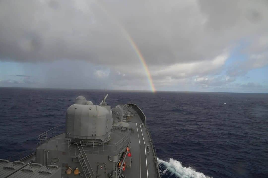 海上自衛隊さんのインスタグラム写真 - (海上自衛隊Instagram)「2月9日に、呉基地を出港した外洋練習航海部隊の護衛艦「ゆうぎり」、練習艦「せとゆき」及び「はたかぜ」は、各種訓練を実施しつつ航海を継続しています。  #外洋練習航海  #練習艦  #君に見せたい景色がある」2月25日 18時34分 - jmsdf_pr