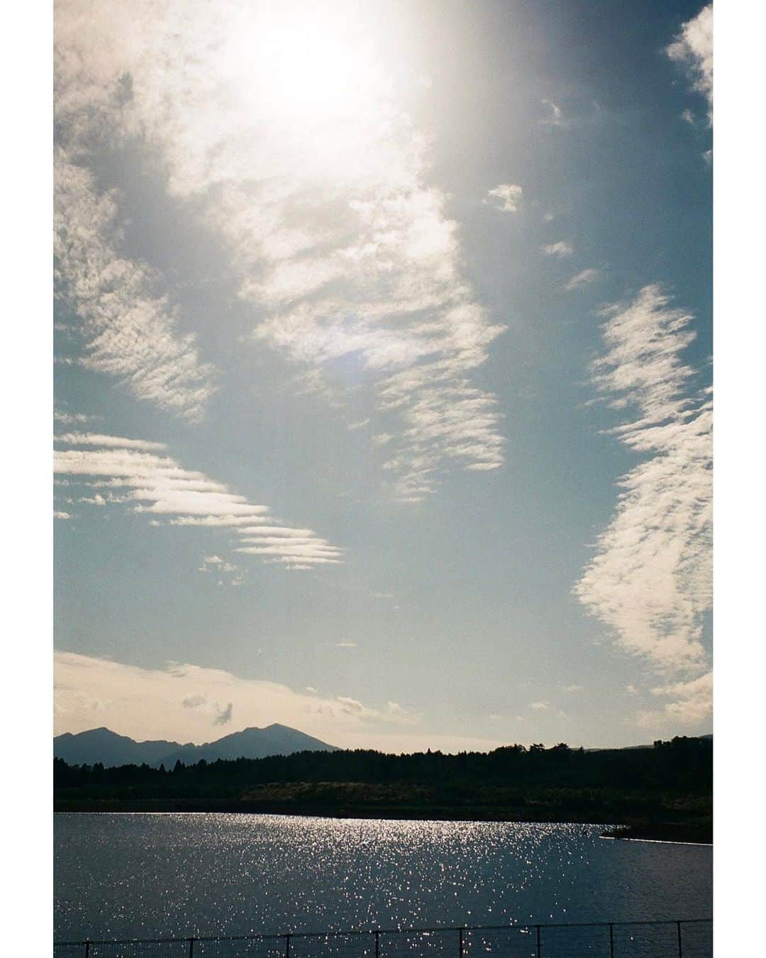 水上京香さんのインスタグラム写真 - (水上京香Instagram)「🌬💎🕊 #film #ミナカミ写真展」2月25日 18時57分 - kyokaminakami_official