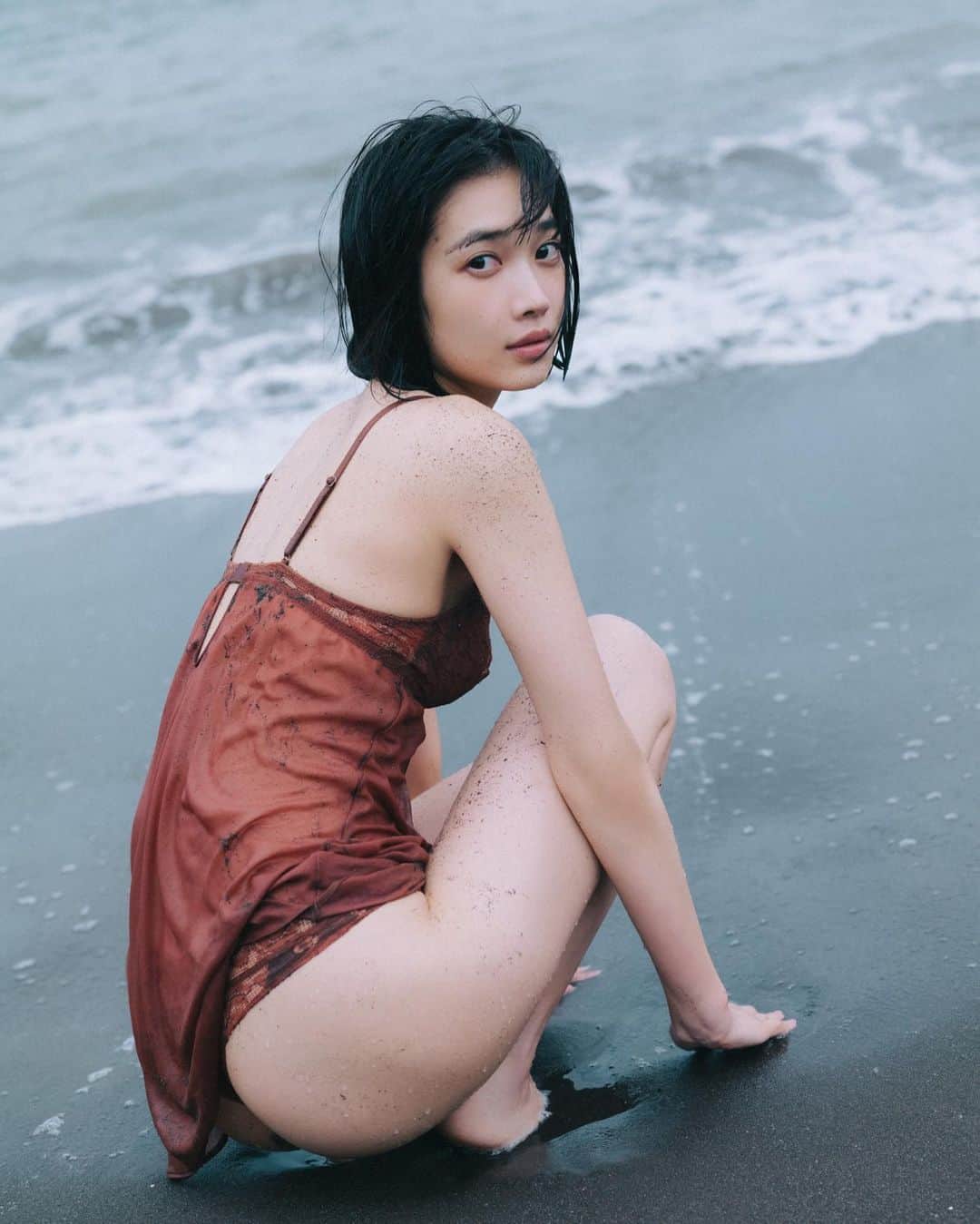 のインスタグラム：「@shupure_official  デジタル写真集　発売中です☺︎ @langelique_official 🤍」