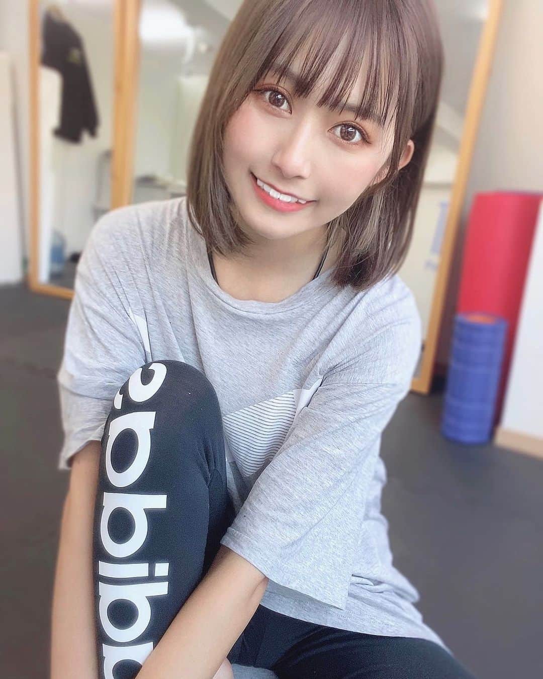 後藤佑紀のインスタグラム：「. 火曜日の筋肉痛まだ引きずってる( ˘ω˘ ) ｽﾔｧ… . . #筋トレ #ジム #tbalance #ティーバランス #トレーニング #マンツーマントレーニング #ヒップアップ #トレーニングジム #ジムウェア #プロテイン #有酸素運動 #ダンベル #ダイエット #パーソナルジム #ボディメイク #adidas」