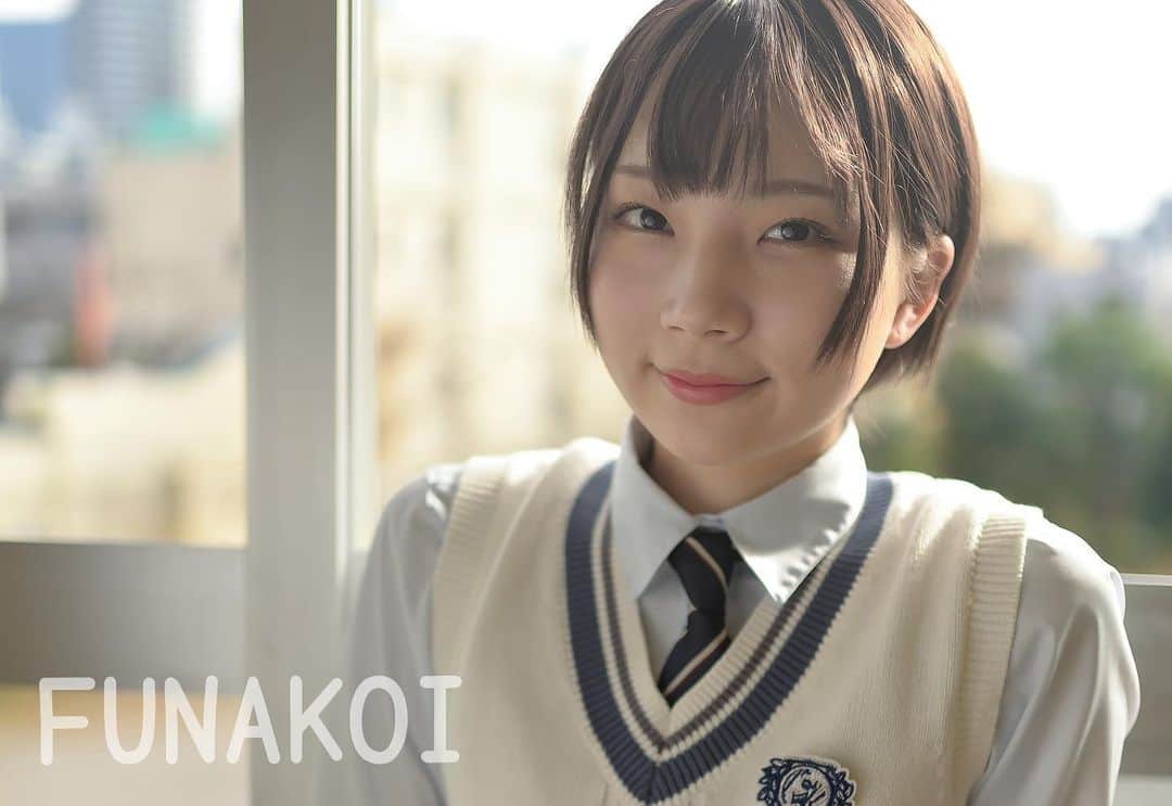 ふなこのインスタグラム：「『鮒恋-FUNAKOI-』 Photo gallery SHOP↓ https://hunako-market.booth.pm/items/2750524」