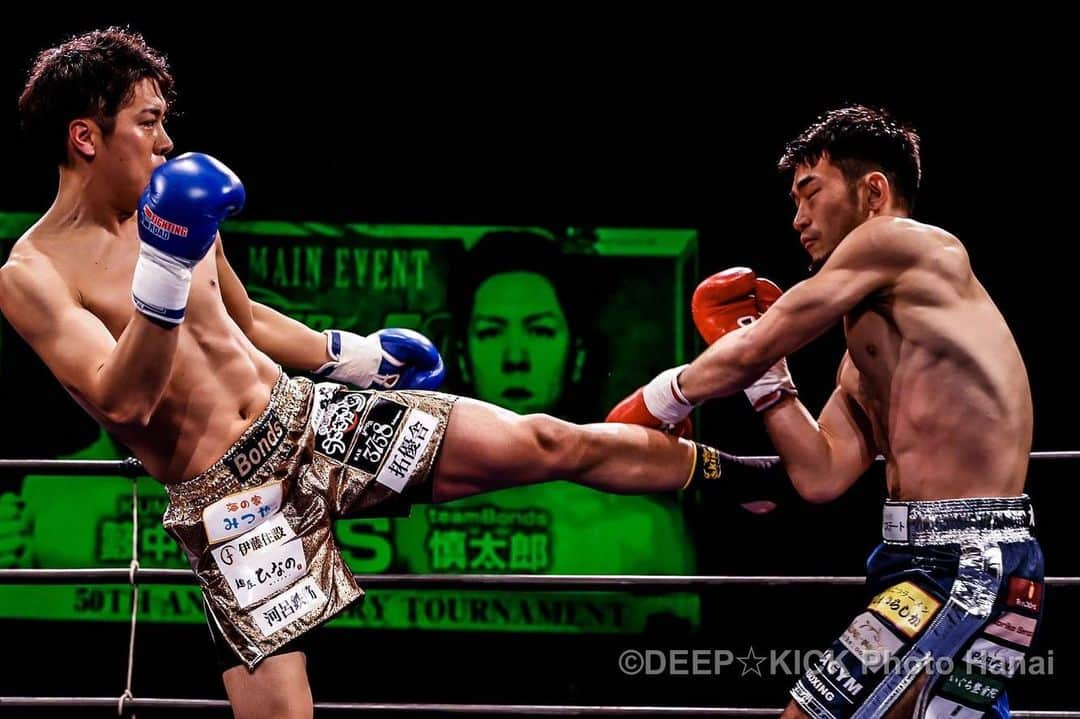 Yasunari Hanaiさんのインスタグラム写真 - (Yasunari HanaiInstagram)「▼ダブルメインイベント2 　DEEP☆KICK-70kgタイトルマッチ 3分3R △籔中謙佑（KUMAGYM） △慎太郎（teamBonds） 判定1-0（29-29、29-28、29-29）  DEEP☆KICK 50 2021年1月31日（日） 泉大津市・テクスピア大阪  #DEEPKICK50 #deepkick #格闘技 #キックボクシング  #スポーツ写真  #スポーツカメラ #スポーツ  #sportsphotographer  #sports   #タクミスポーツフォト #takumisportsphoto」2月25日 20時31分 - yasunarihanai